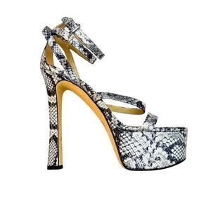 Michael Kors Xenia Silver Platform Leather Heels SIze 6 SAMPLE quality